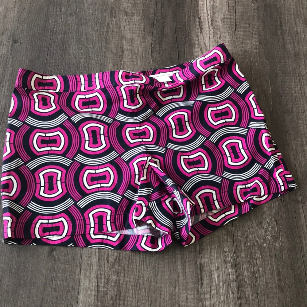 Club Monaco| Rimon shorts - Picture 2 of 6